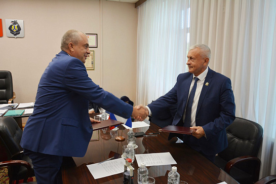 Сегодня состоялась важная встреча Дениса Крылова с уполномоченным по правам человека в Хабаровском крае Чесницким Игорем Ивановичем